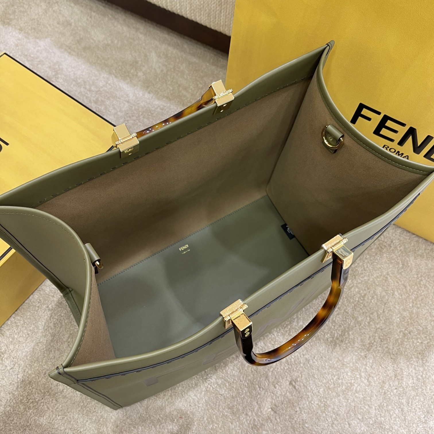 Fendi Large Sunshine Shopper Green Leather Bag 